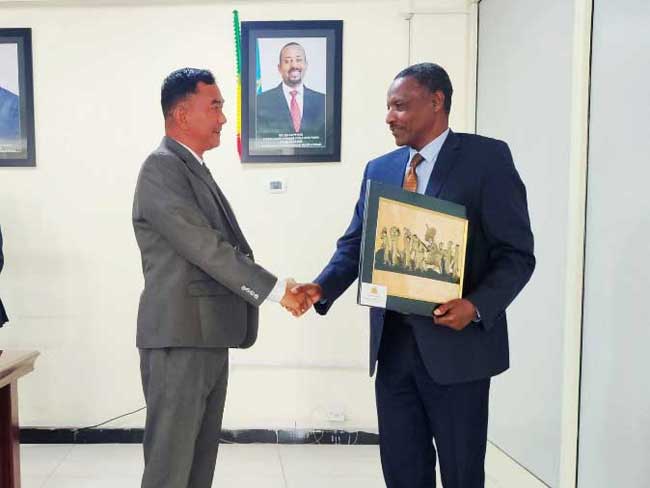 Myanmar Ambassador pays a courtesy call on the Director General of Consular Affairs, Ministry of Foreign Affairs of the Federal Democratic Republic of Ethiopia (22-12-2025, Addis Ababa)