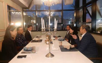 မြန်မာသံအမတ်ကြီးက ထိုင်းနိုင်ငံသံအမတ်ကြီးအဖြစ် ခန့်အပ်ထားသူမှ တည်ခင်းဧည့်ခံသည့် ညစာစားပွဲသို့ တက်ရောက်